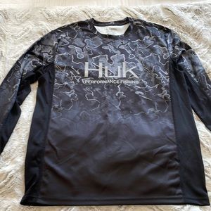 Huk fishing shirt. Barley worn.